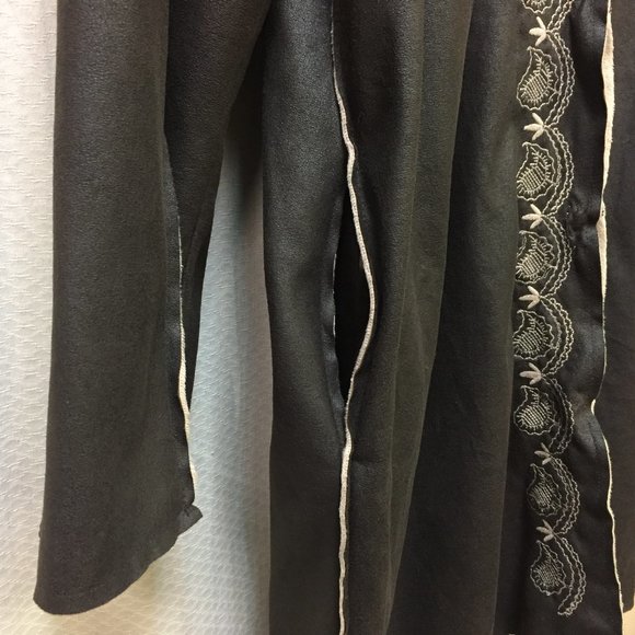 IOS Brown Womens Jacket Embroidered Size Medium Hook and Eye Front Closure - Picture 4 of 7